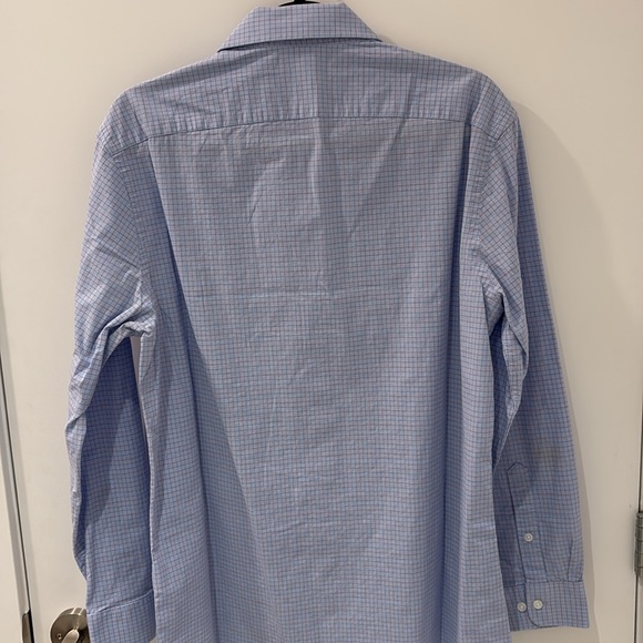 Tommy Hilfiger blue button up shirt - Picture 4 of 5